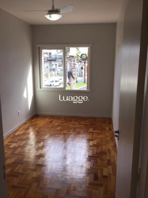 Apartamento à venda com 2 quartos, 64m² - Foto 14