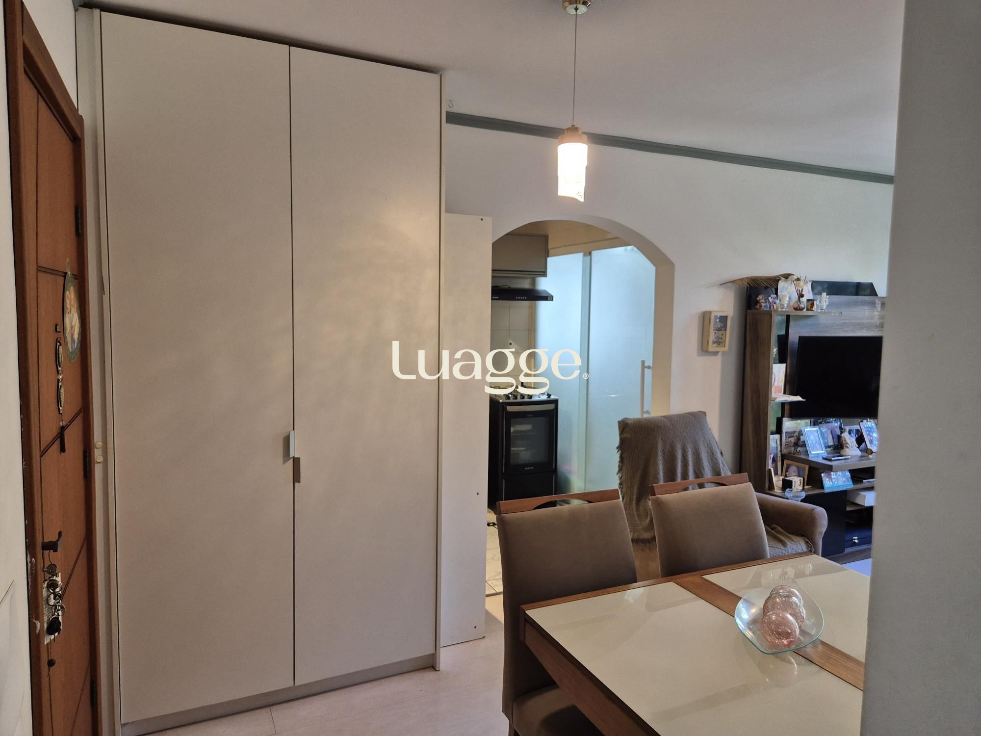 Apartamento à venda com 2 quartos, 62m² - Foto 11