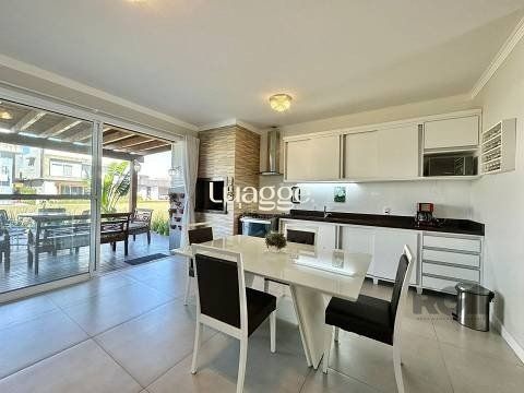 Casa de Condomínio à venda com 4 quartos, 194m² - Foto 8