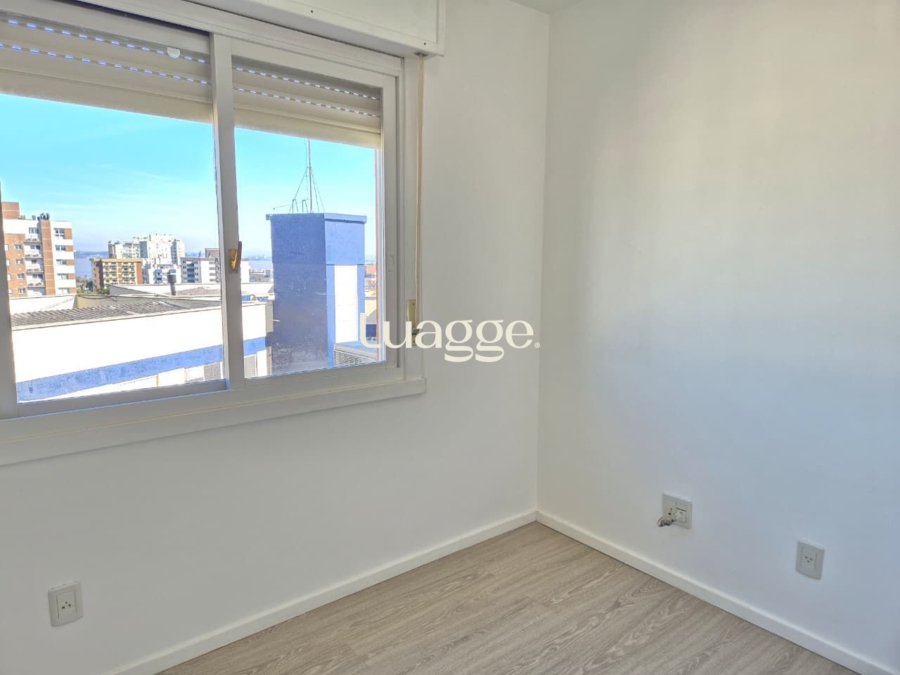 Apartamento à venda com 2 quartos, 64m² - Foto 14
