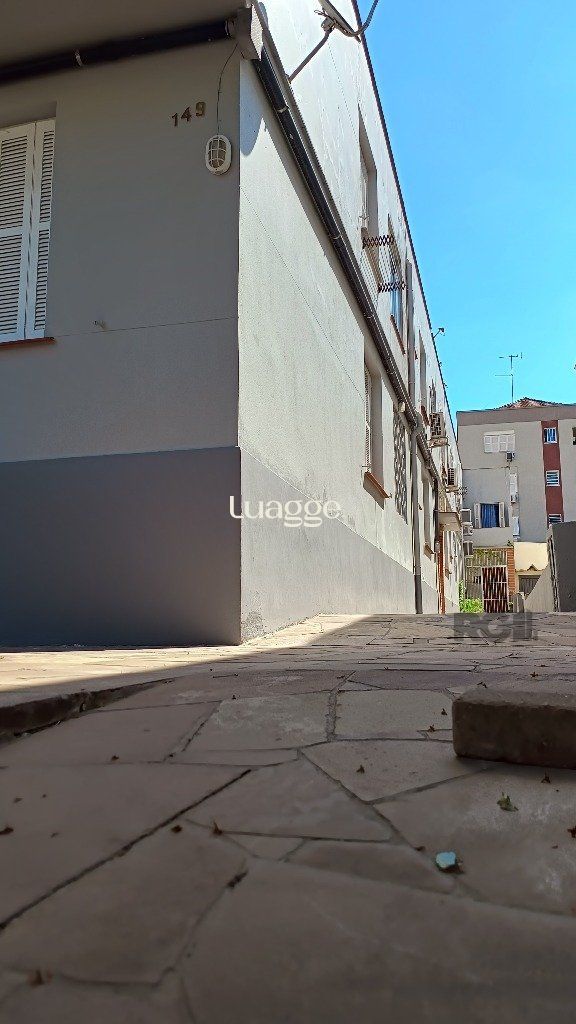 Apartamento à venda com 2 quartos, 62m² - Foto 3