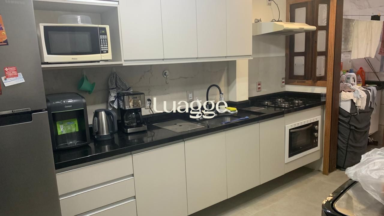 Apartamento à venda com 2 quartos, 63m² - Foto 3