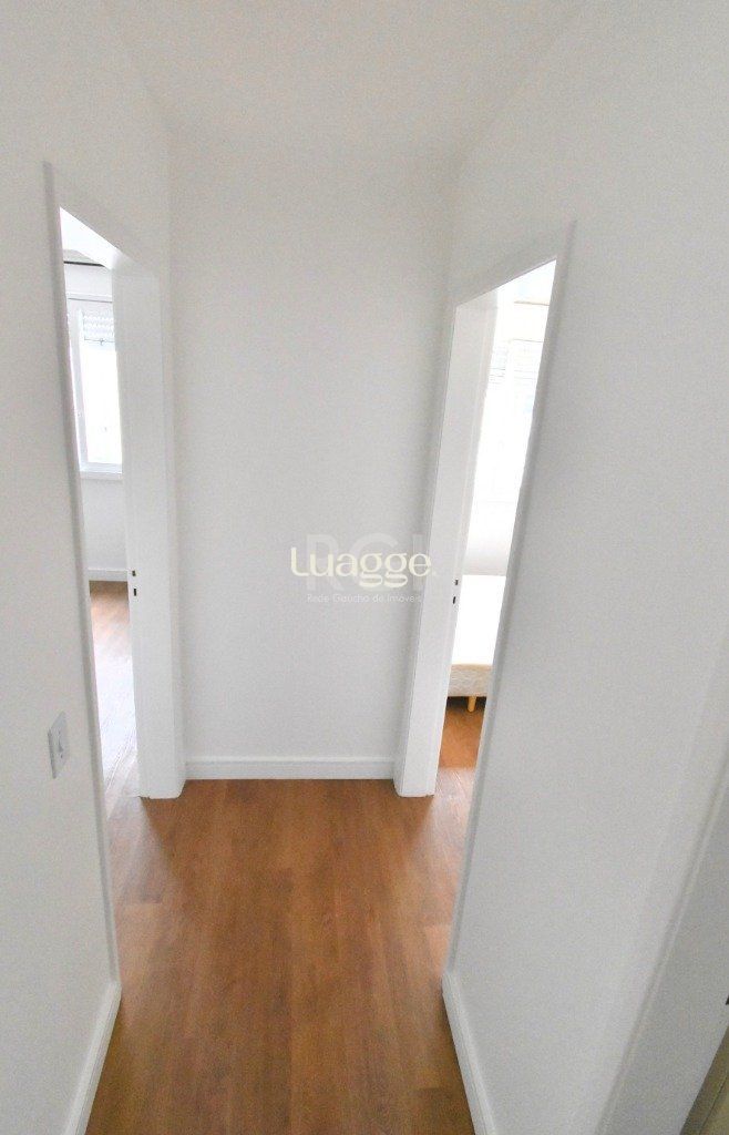 Apartamento à venda com 2 quartos, 69m² - Foto 4