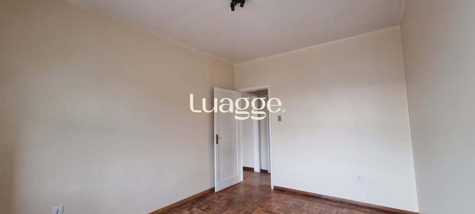 Apartamento à venda com 2 quartos, 70m² - Foto 12