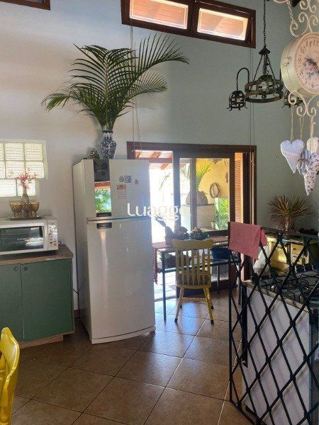 Casa à venda com 3 quartos, 260m² - Foto 18