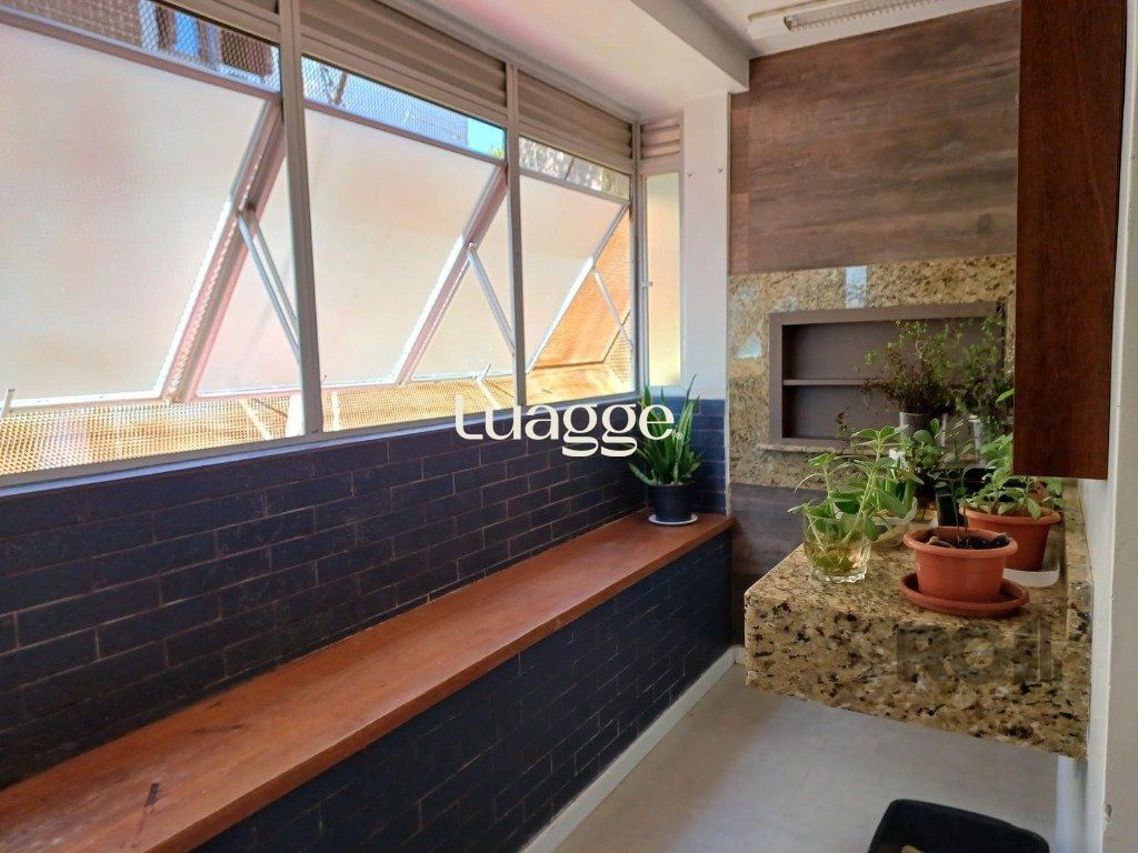 Apartamento à venda com 2 quartos, 87m² - Foto 1