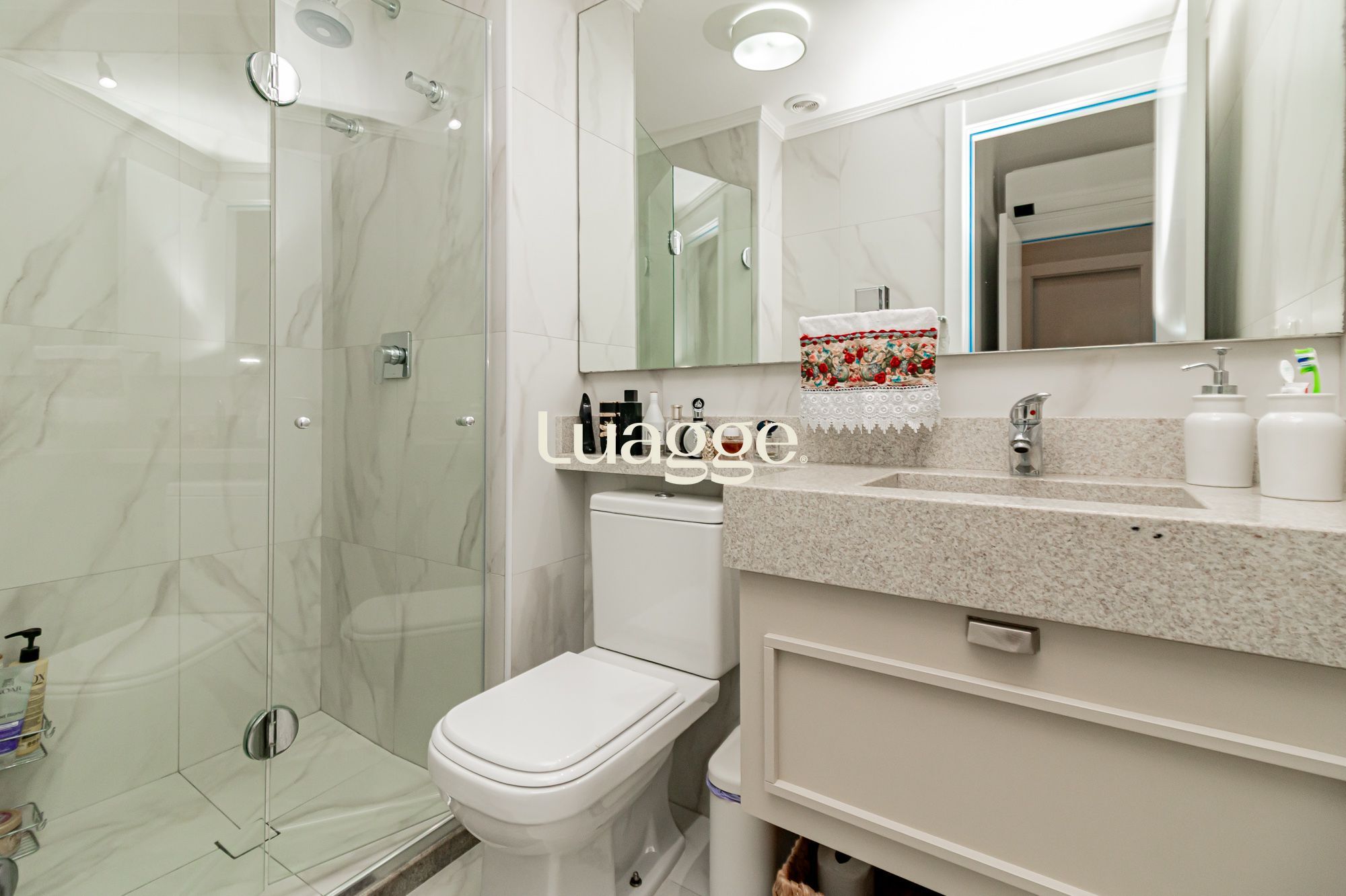 Apartamento à venda com 2 quartos, 83m² - Foto 18