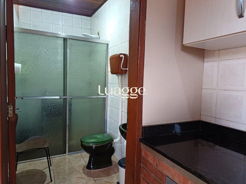 Casa à venda com 3 quartos, 167m² - Foto 7