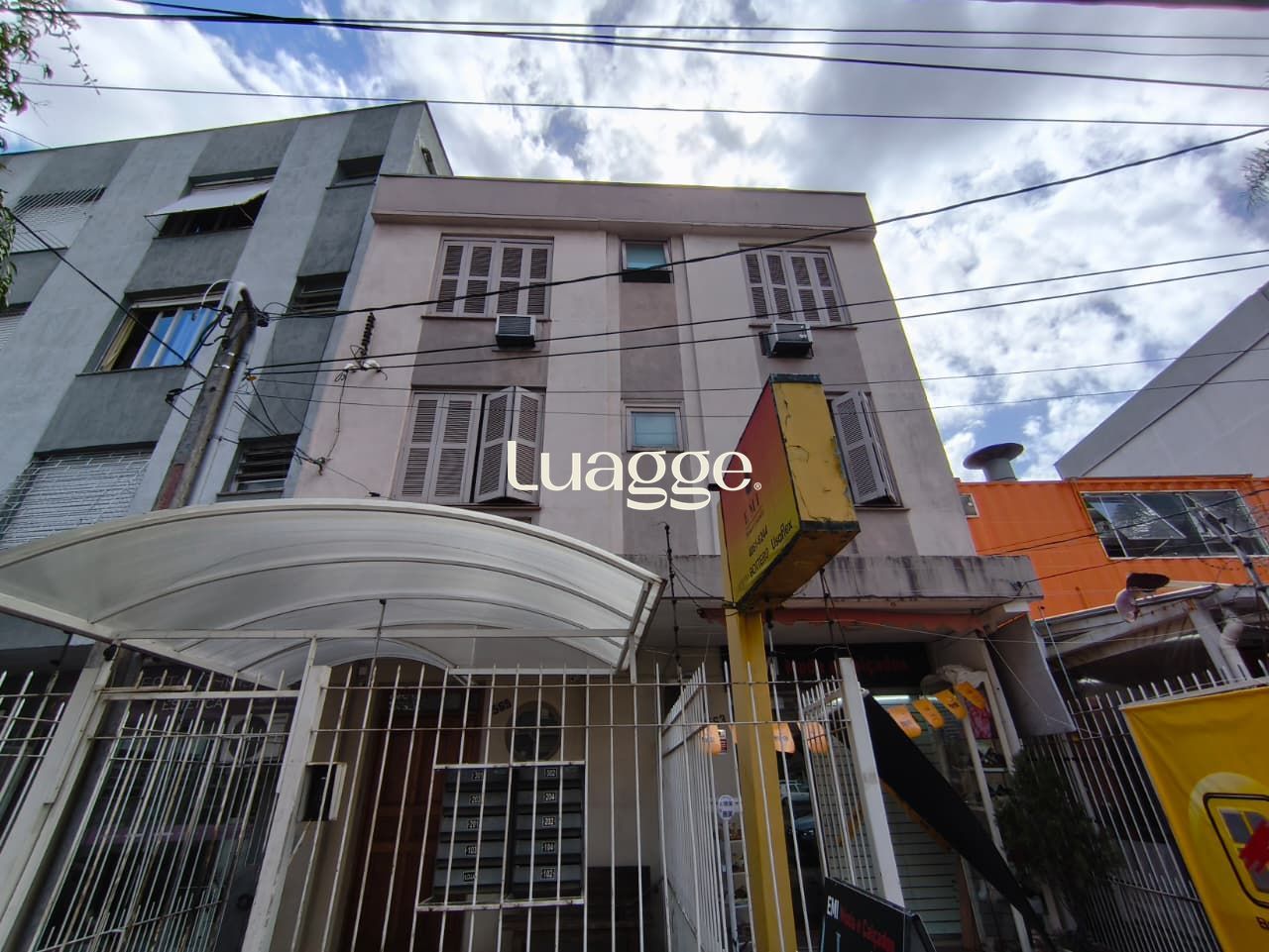 Apartamento de 2 Dormitórios na Getúlio Vargas - Menino Deus