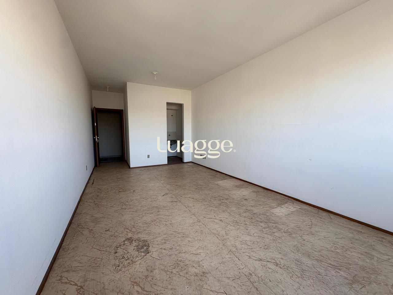 Conjunto Comercial-Sala à venda com 1 quarto, 31m² - Foto 3