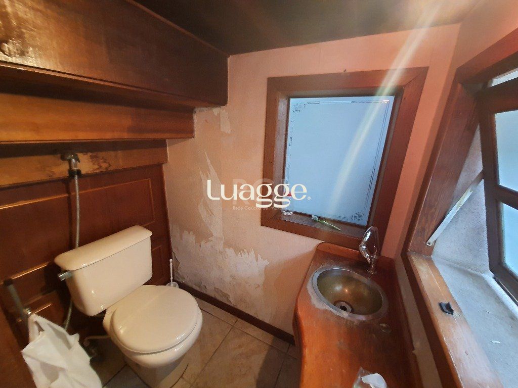 Casa à venda com 3 quartos, 301m² - Foto 9