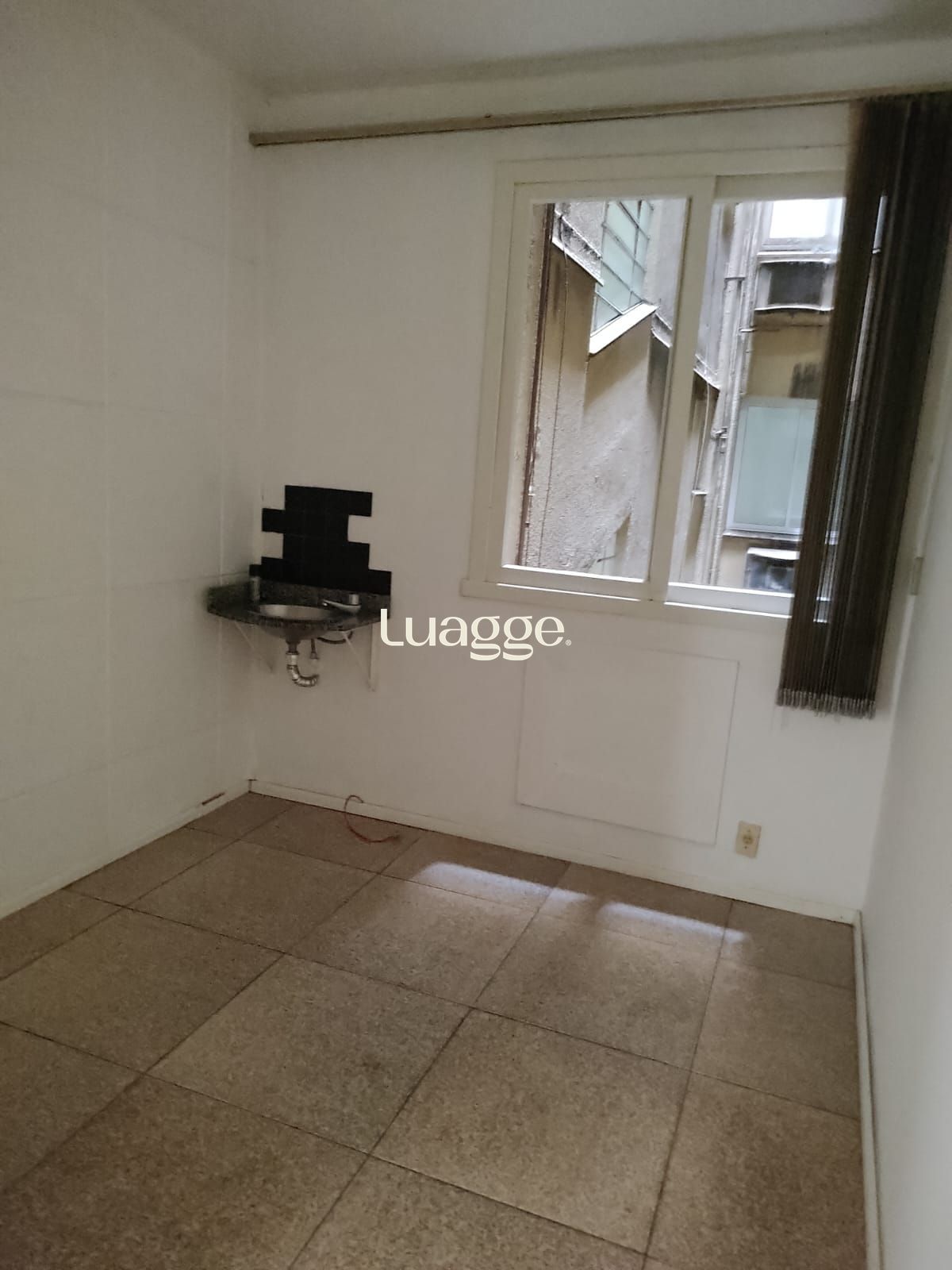 Sala Comercial, 1 sala, à venda, 55 m², Centro Histórico - Porto Alegre — foto 3