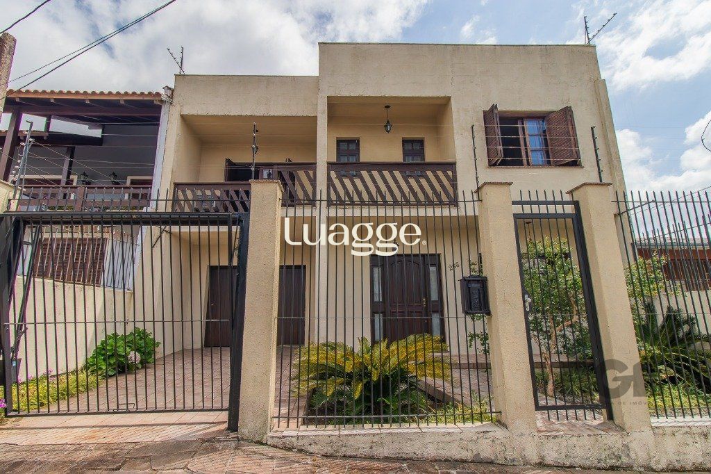 Casa à venda com 5 quartos, 337m² - Foto 1