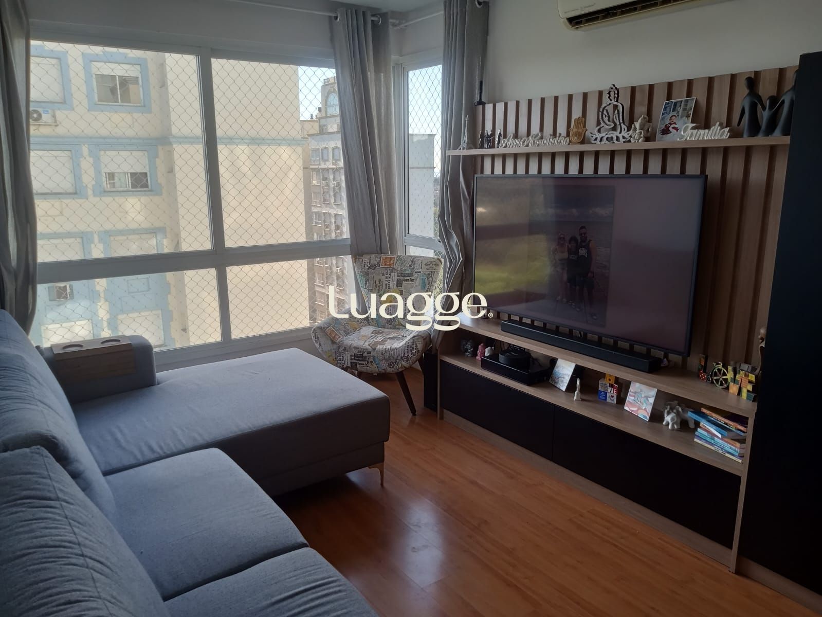 Apartamento à venda com 3 quartos, 73m² - Foto 3