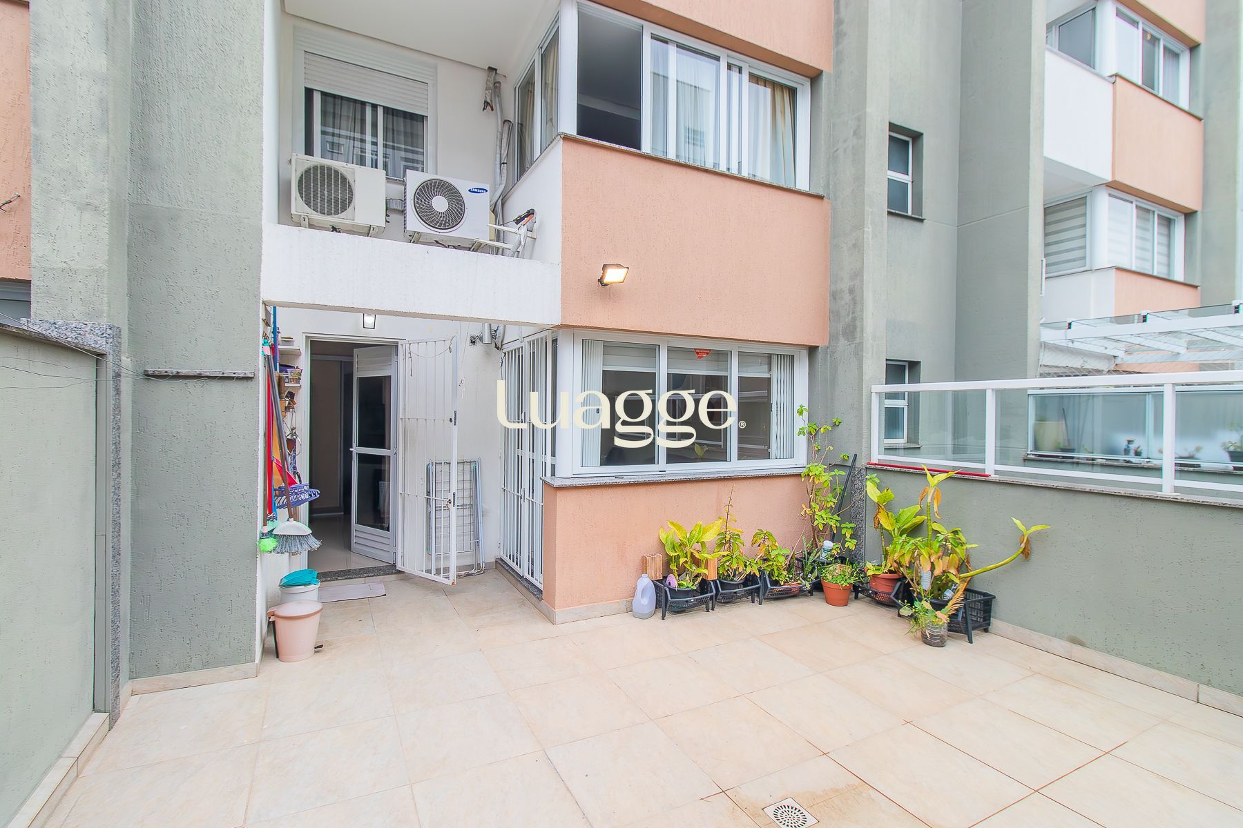 Depósito-Galpão-Armazém à venda com 2 quartos, 88m² - Foto 1