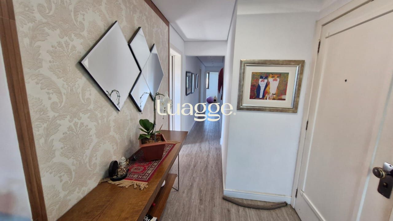 Apartamento à venda com 3 quartos, 126m² - Foto 7