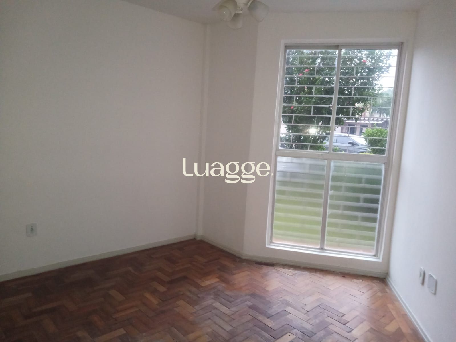 Apartamento à venda com 2 quartos, 57m² - Foto 3
