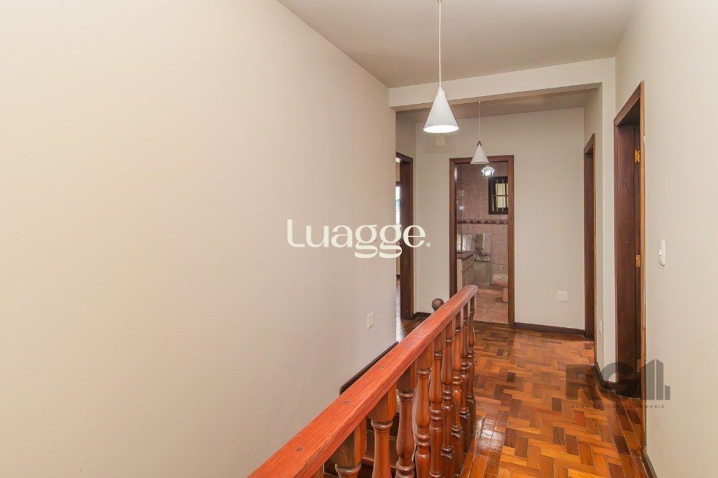 Casa à venda com 5 quartos, 337m² - Foto 9