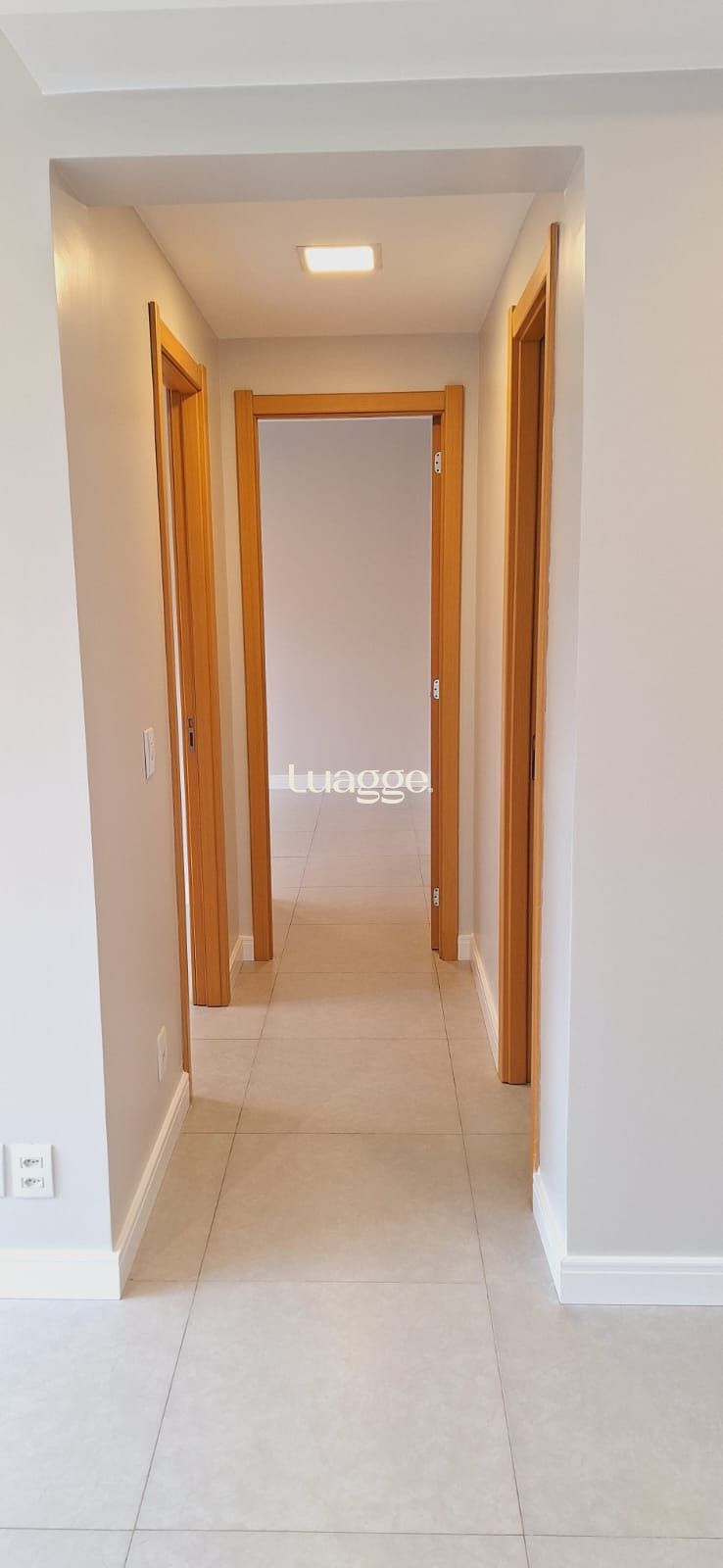 Apartamento à venda com 2 quartos, 60m² - Foto 6