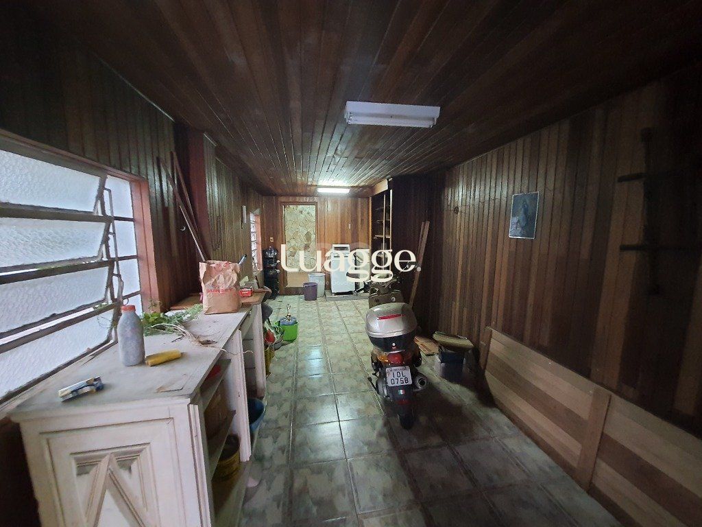 Casa à venda com 3 quartos, 301m² - Foto 26