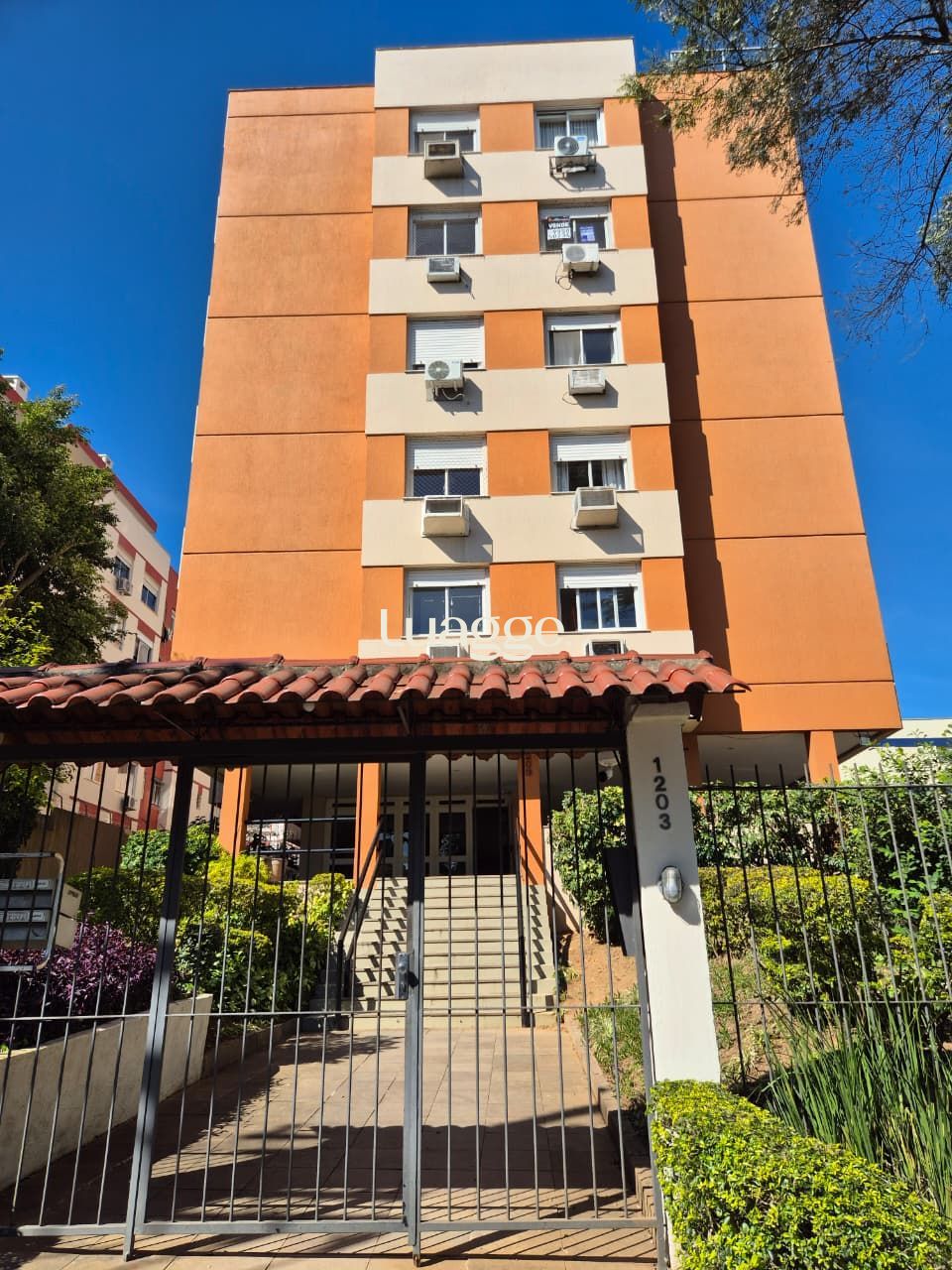 Apartamento à venda com 2 quartos, 64m² - Foto 17