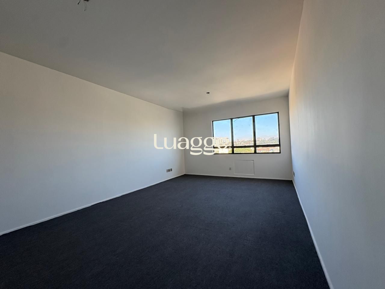 Conjunto Comercial-Sala à venda com 1 quarto, 36m² - Foto 1