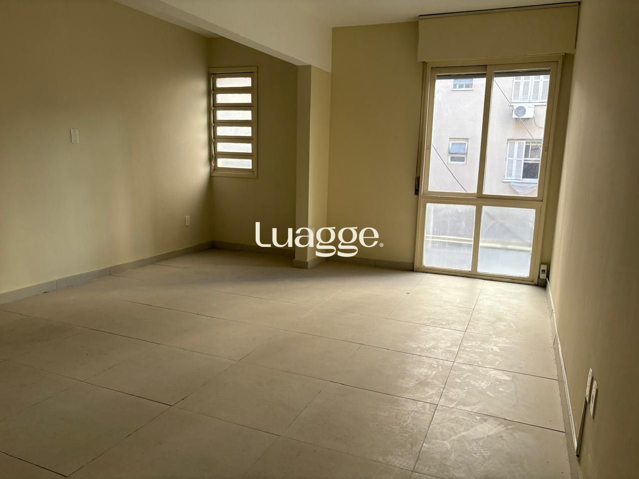 Sala-Conjunto, 27 m² - Foto 1