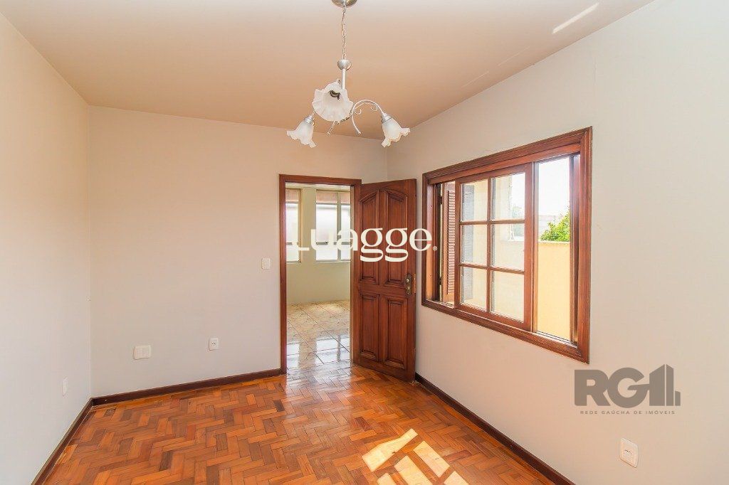 Casa à venda com 5 quartos, 337m² - Foto 13