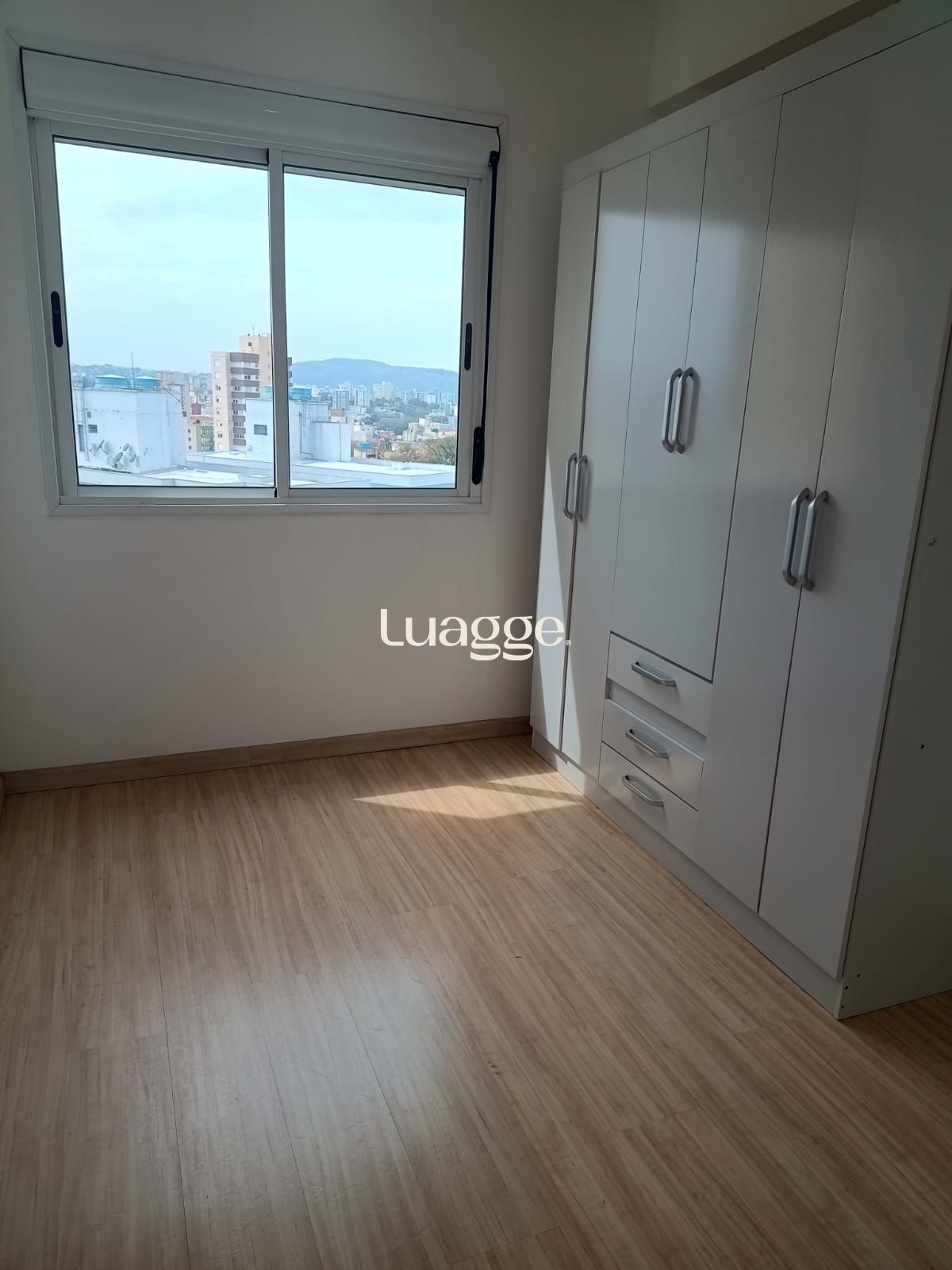 Apartamento à venda com 3 quartos, 65m² - Foto 4