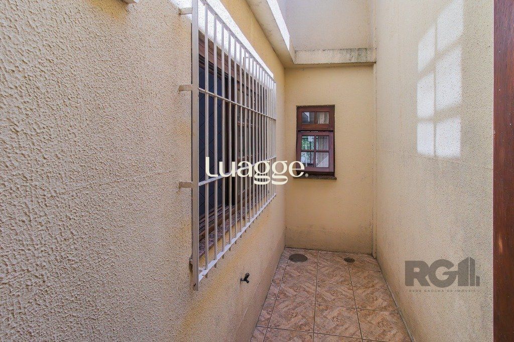 Casa à venda com 5 quartos, 337m² - Foto 17