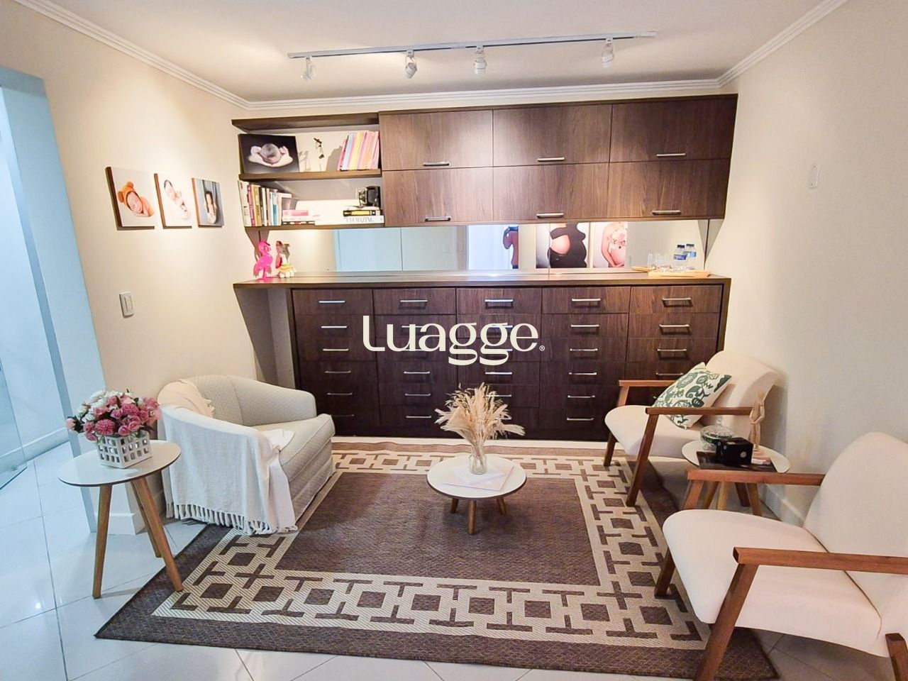 Conjunto Comercial-Sala à venda com 2 quartos, 62m² - Foto 1