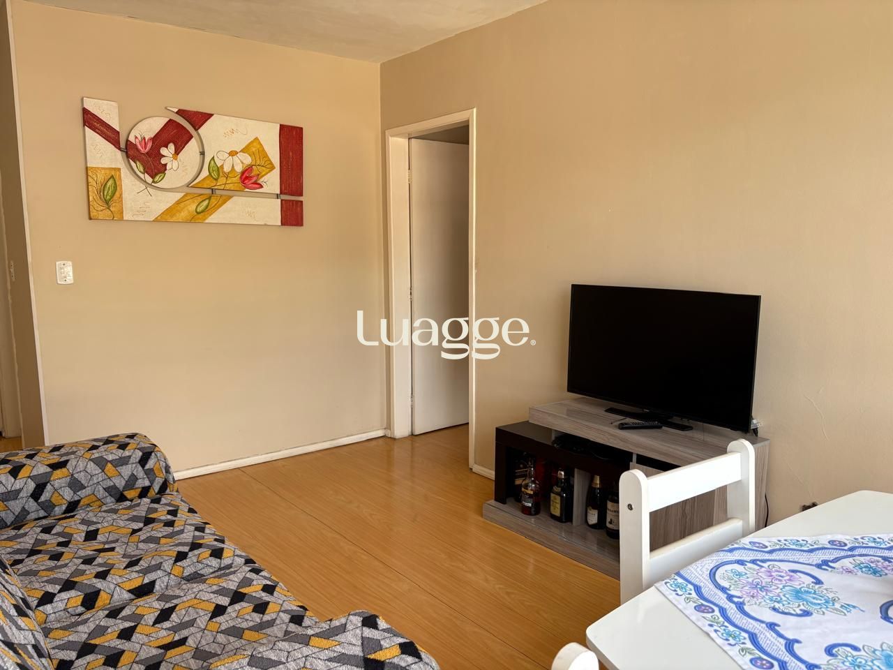 Apartamento à venda com 2 quartos, 61m² - Foto 4