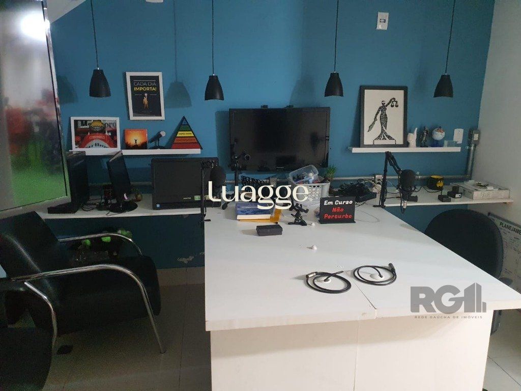 Casa à venda com 7 quartos, 327m² - Foto 15