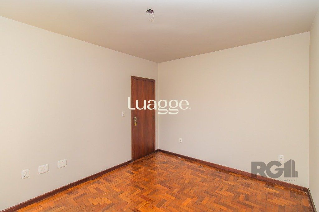 Casa à venda com 5 quartos, 337m² - Foto 11