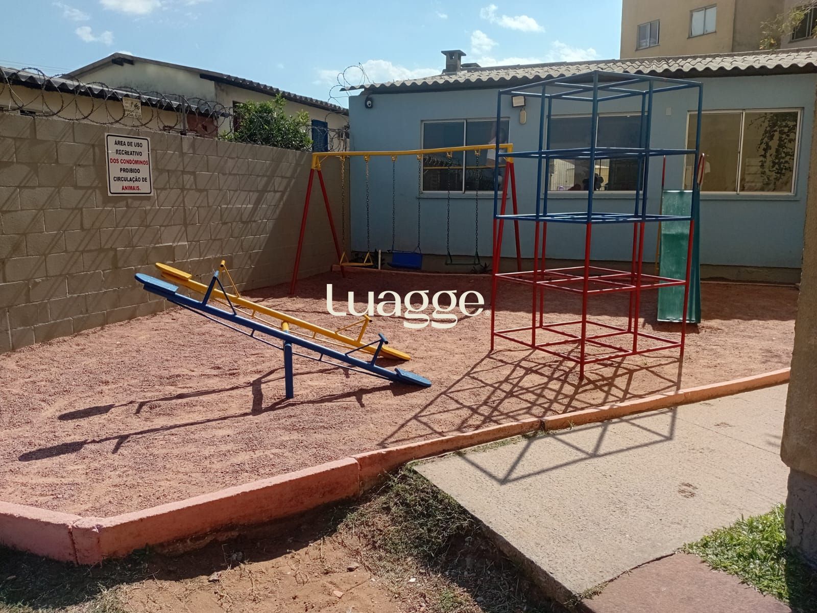 Apartamento à venda com 2 quartos, 44m² - Foto 29