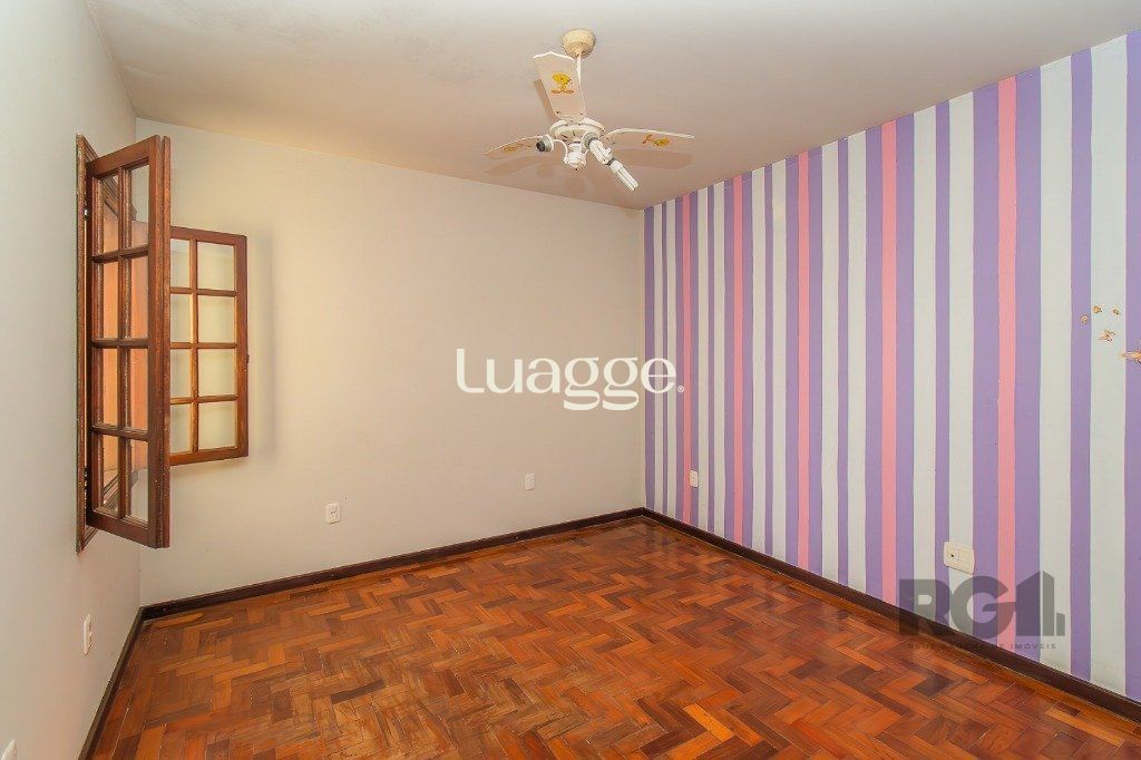 Casa à venda com 5 quartos, 337m² - Foto 30