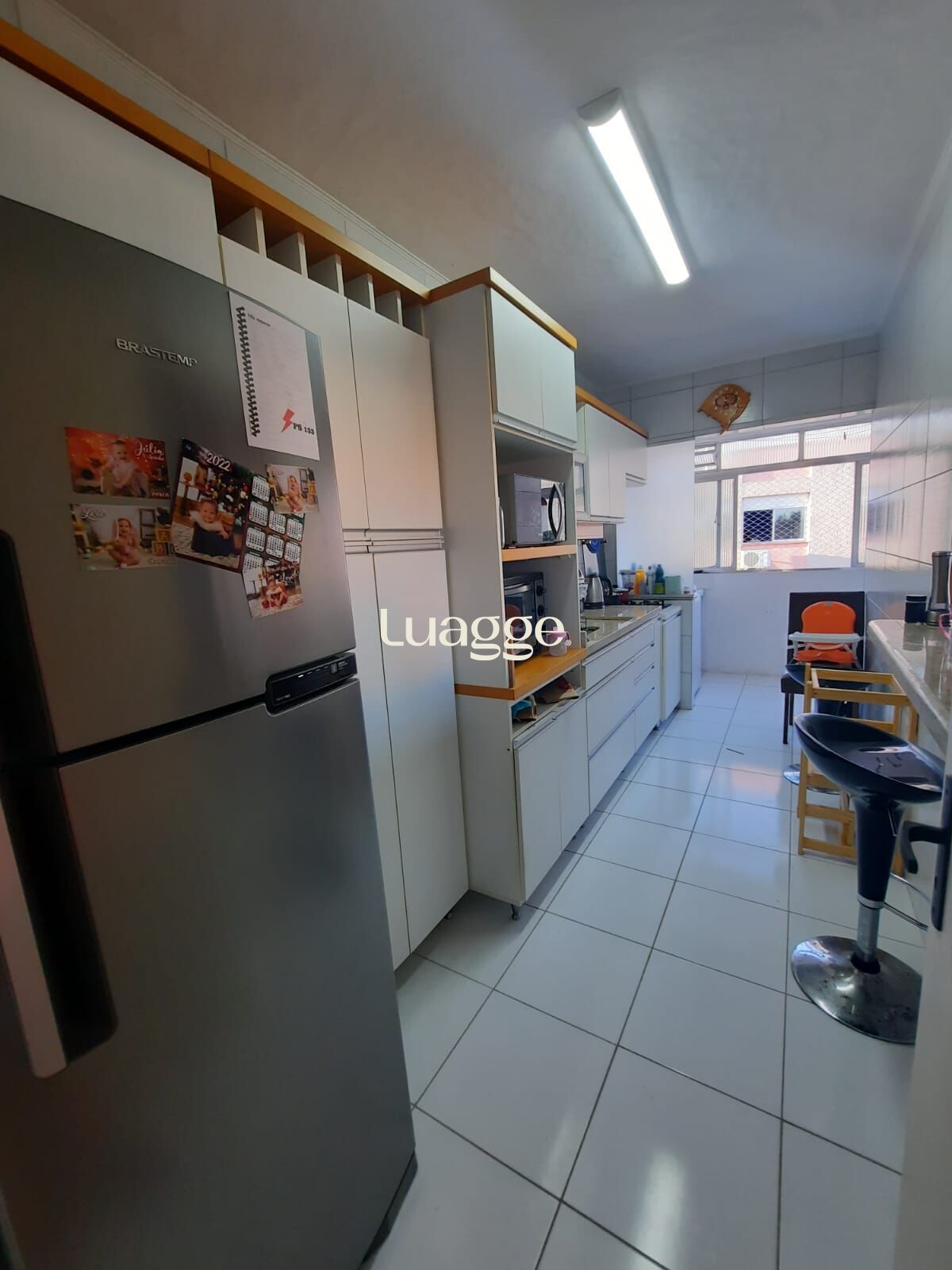 Apartamento à venda com 2 quartos, 75m² - Foto 8