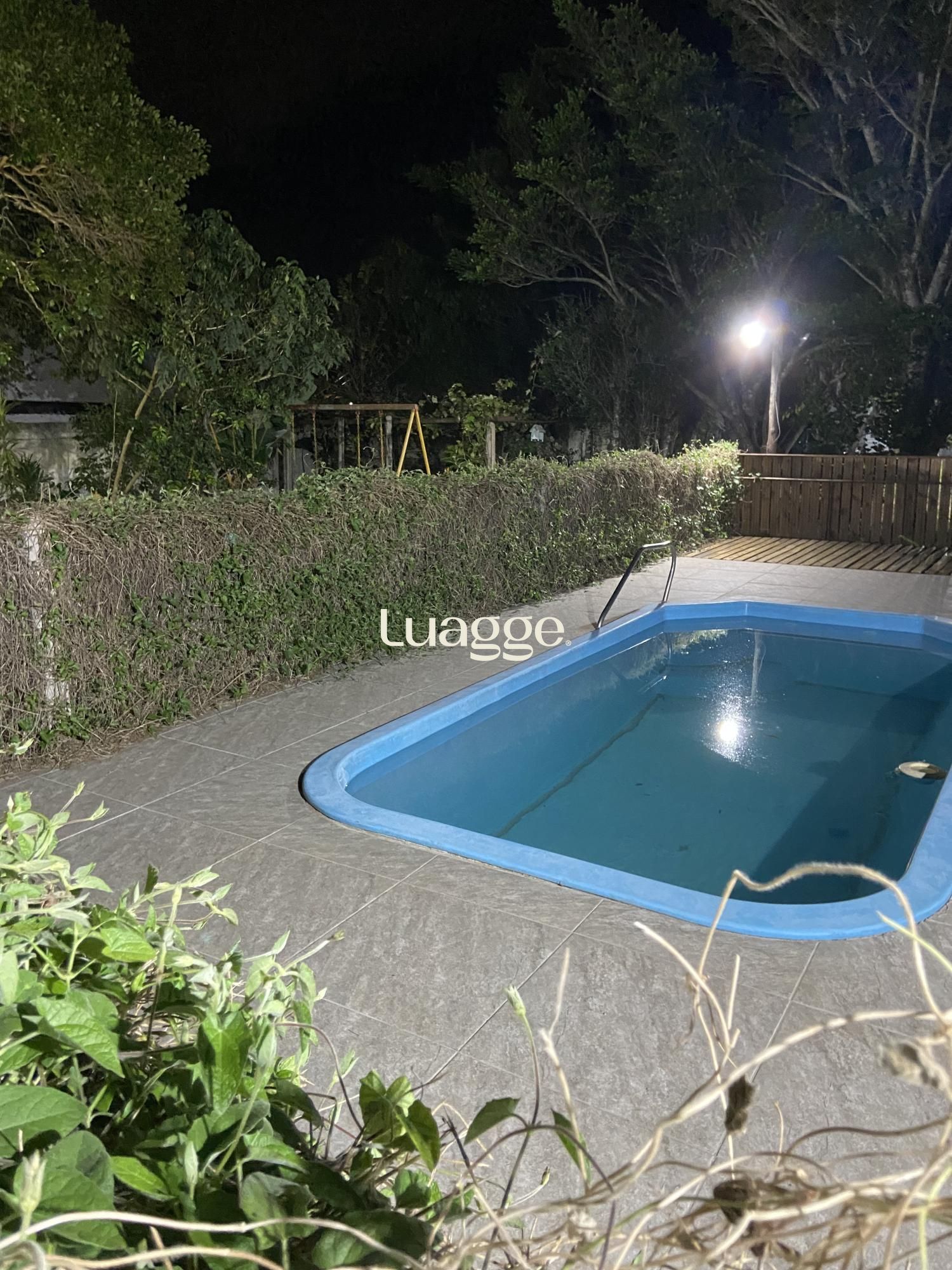Casa à venda com 4 quartos, 2m² - Foto 26