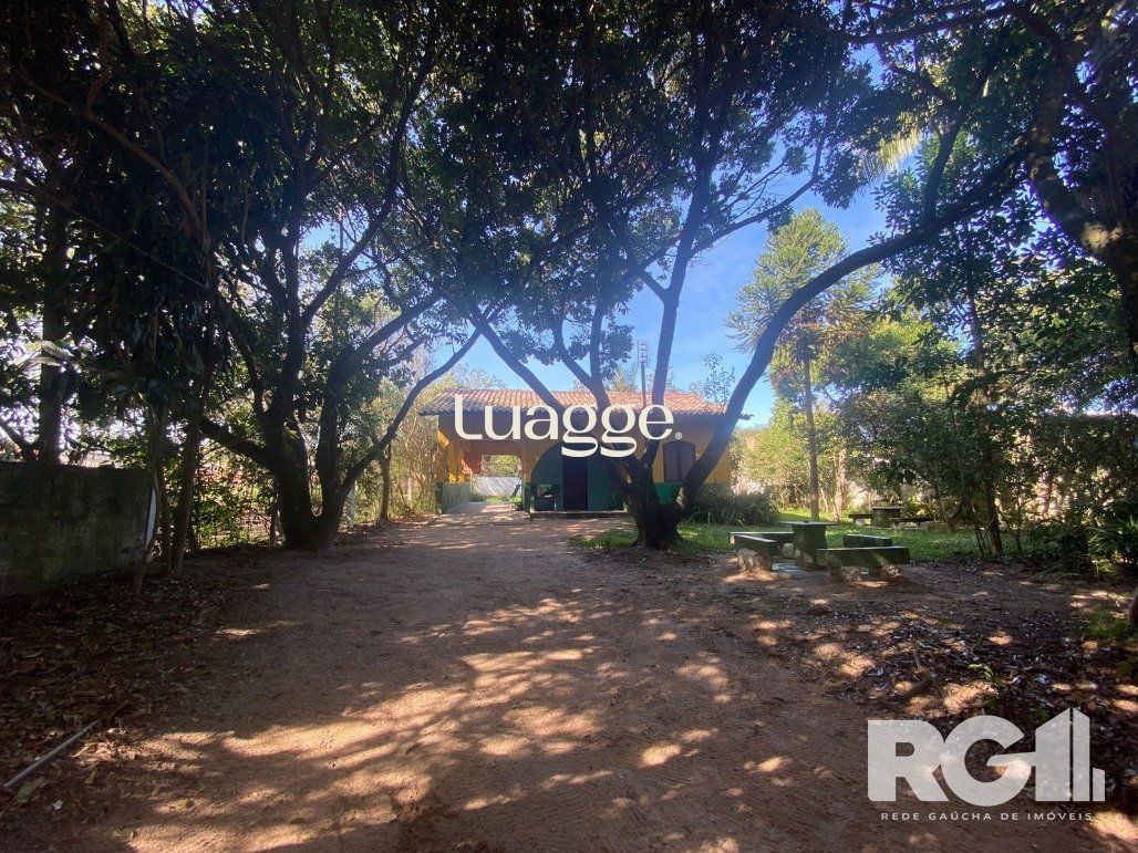 Casa à venda com 2 quartos, 800m² - Foto 2