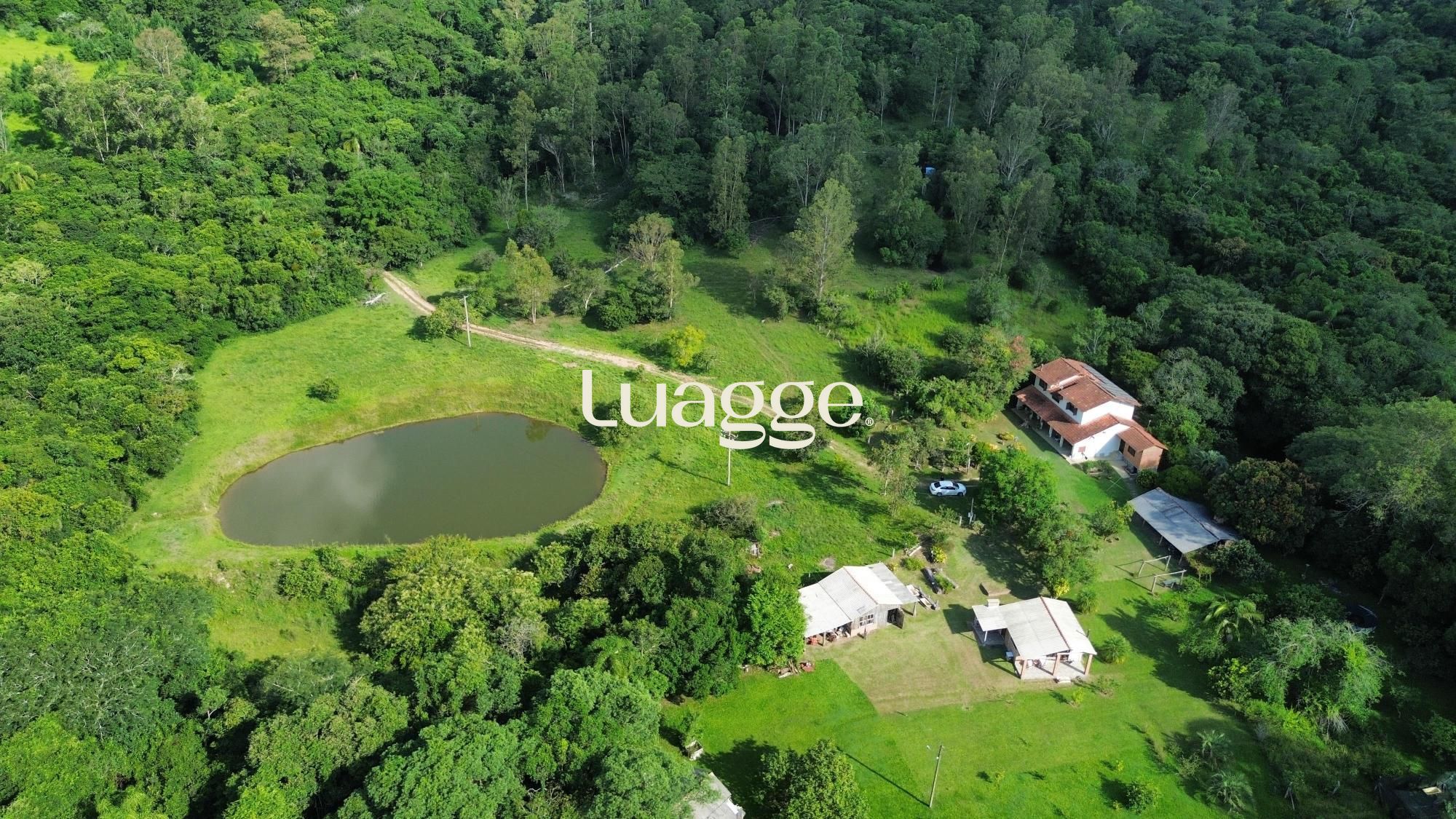 Sítio, 3 quartos, 266 m² - Foto 1