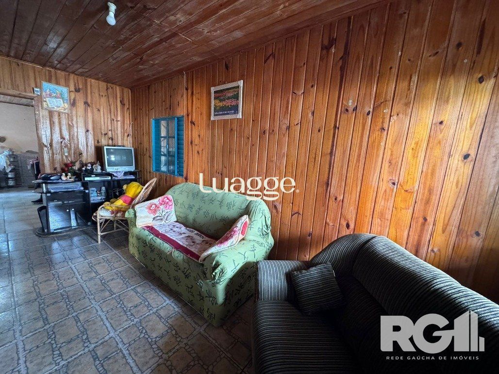 Casa à venda com 2 quartos, 42m² - Foto 3
