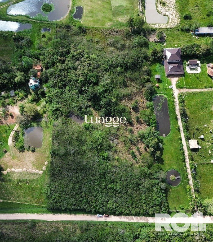 Sítio à venda com 2 quartos, 15707m² - Foto 3
