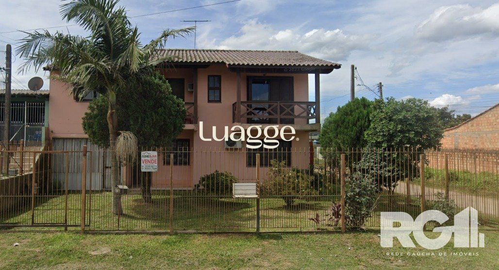 Casa à venda com 4 quartos, 182m² - Foto 1