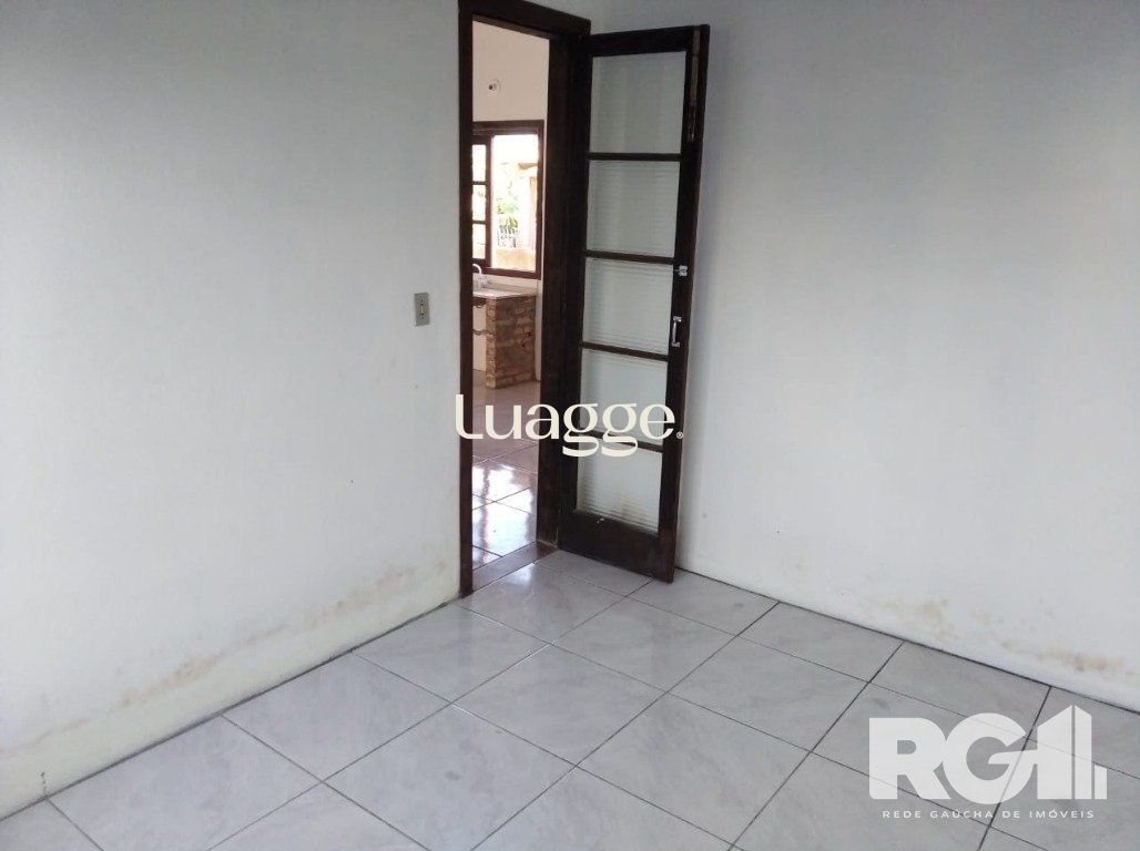 Casa à venda com 2 quartos, 44m² - Foto 6