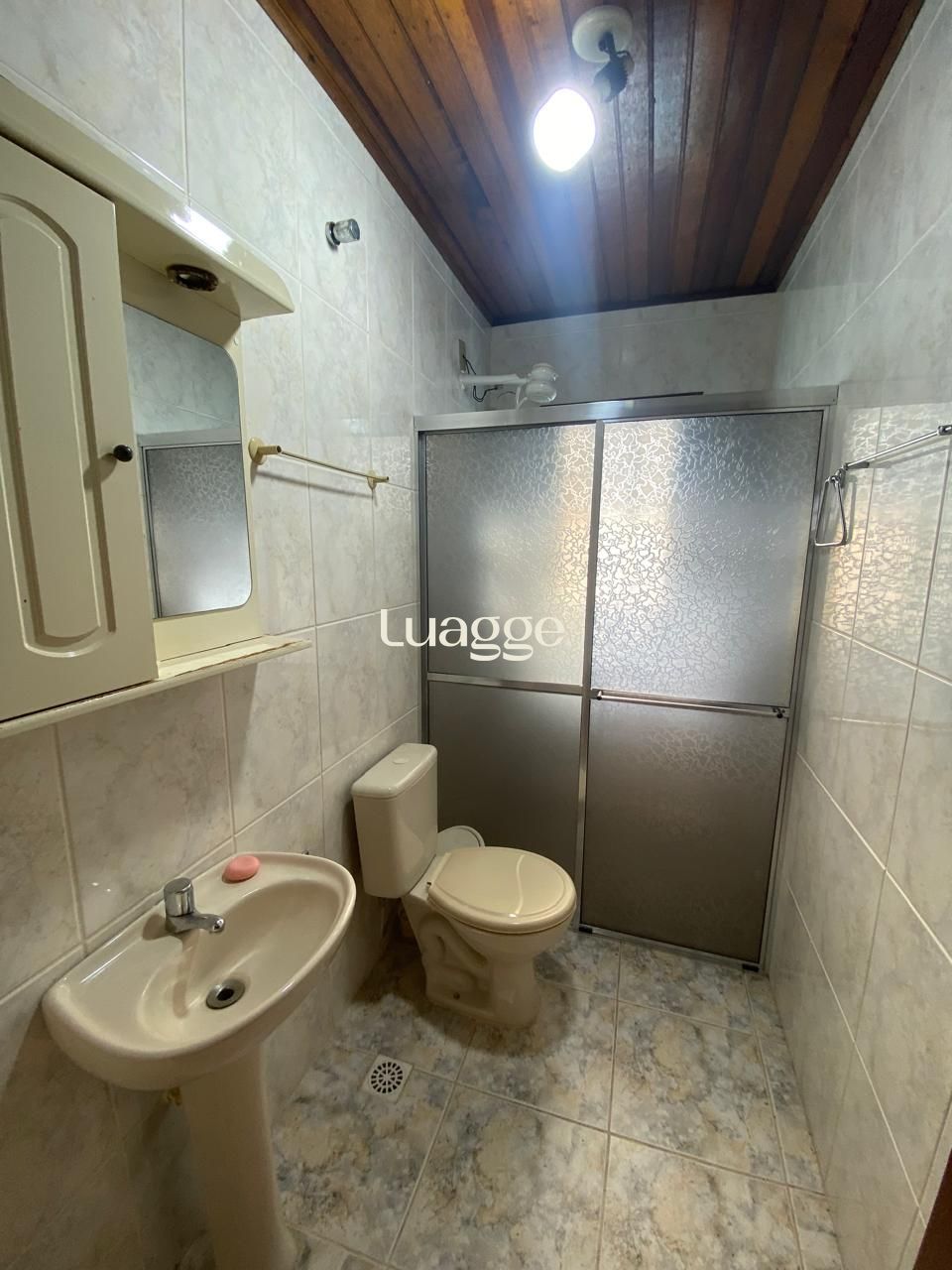 Casa à venda com 4 quartos, 2m² - Foto 13