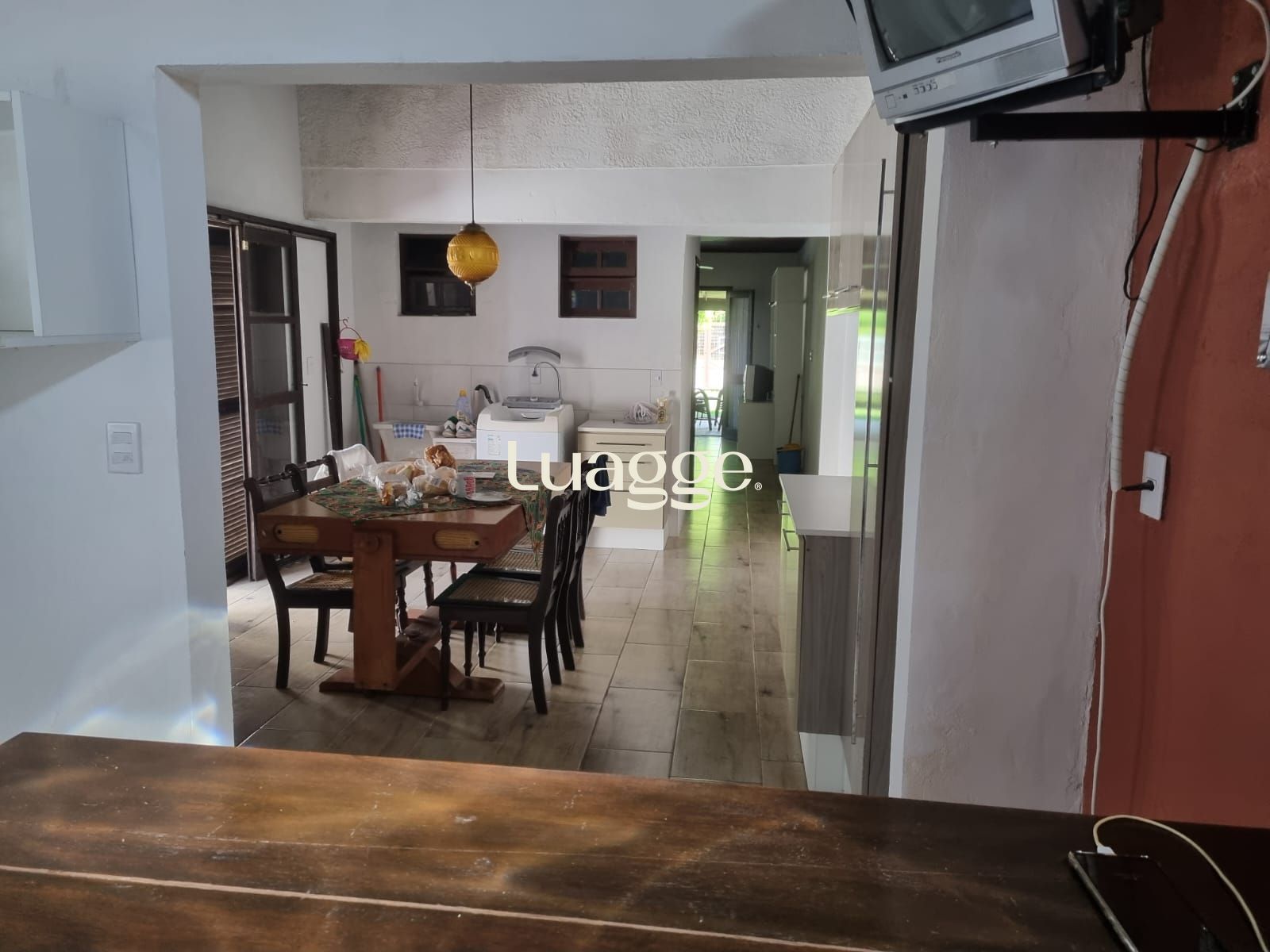 Casa à venda com 2 quartos, 2m² - Foto 3