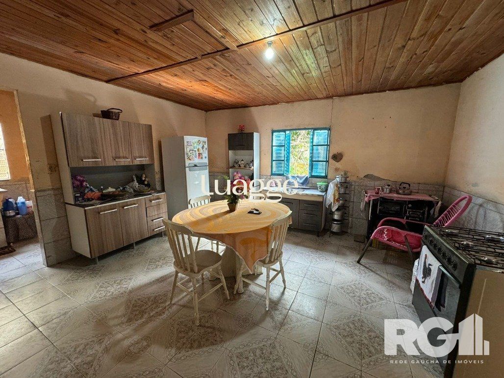 Casa à venda com 2 quartos, 42m² - Foto 5