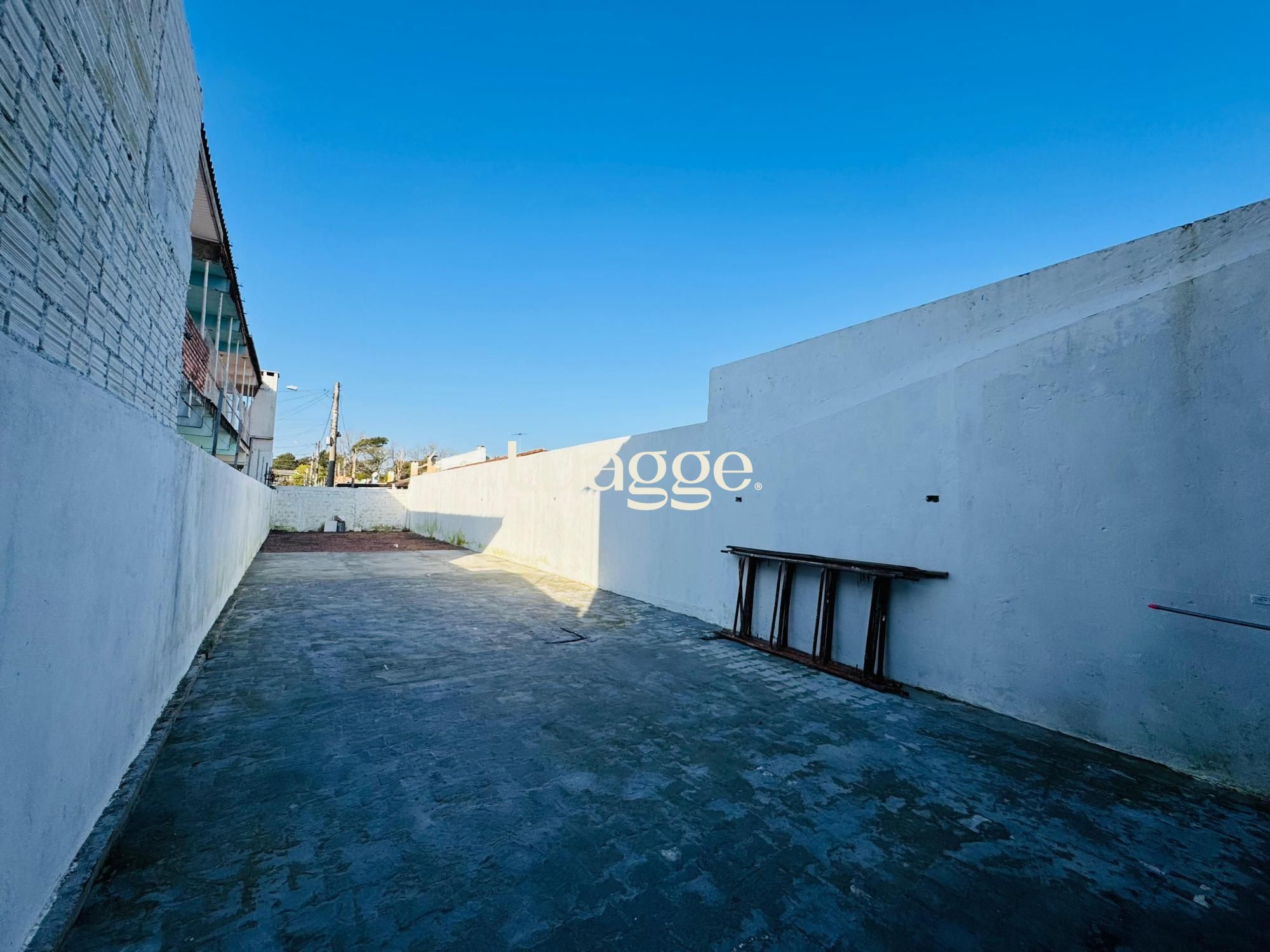 Casa à venda com 2 quartos, 1m² - Foto 5
