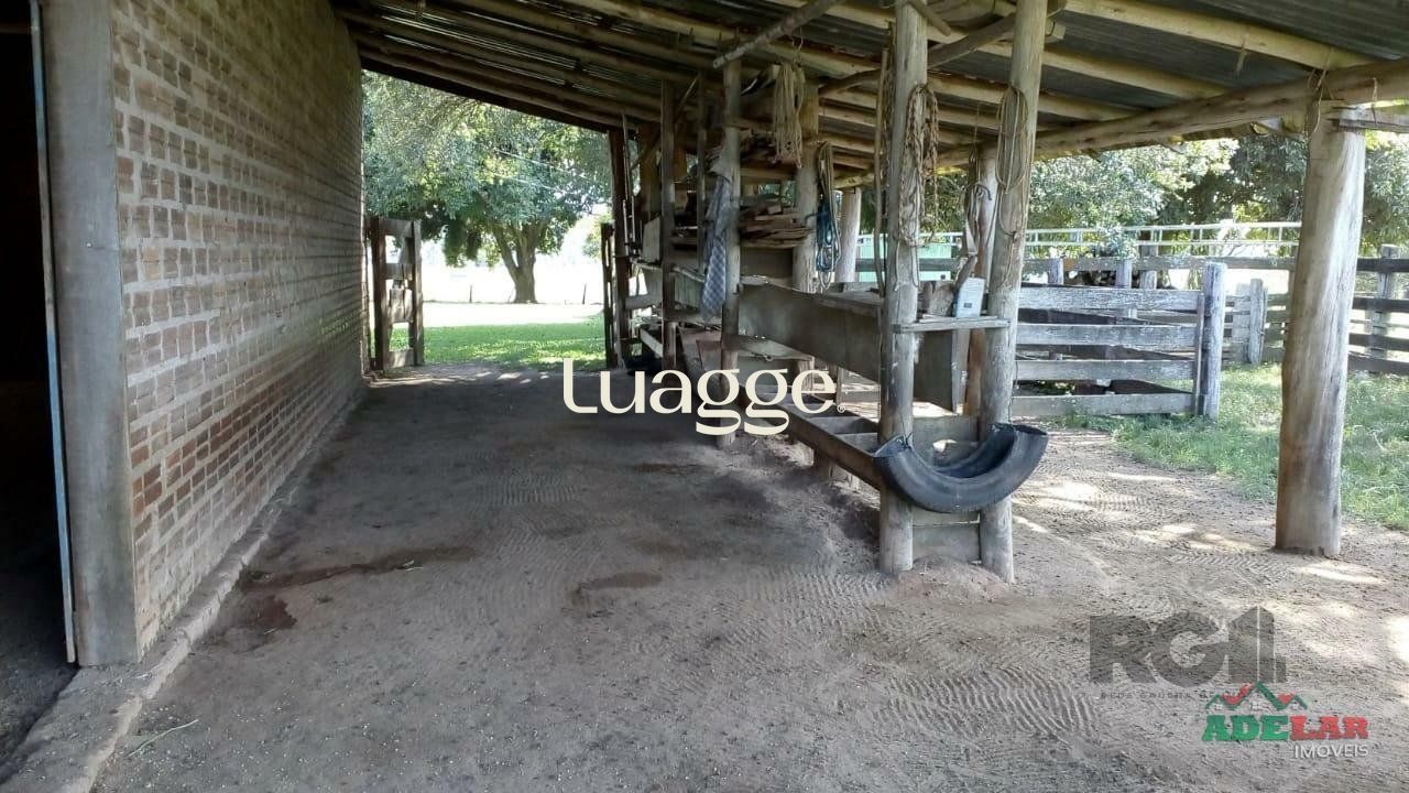 Sítio, 2 quartos, 100001 m² - Foto 23