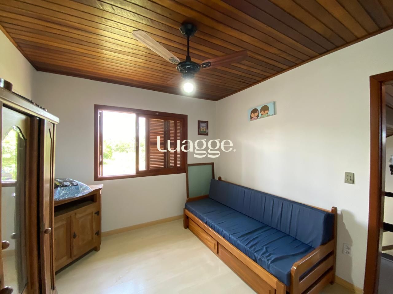 Casa à venda com 4 quartos, 2m² - Foto 9